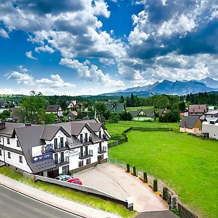 Szálloda Dworek Nad Bialka Apartamenty-pokoje-bialka Tatrzanska-czarna Gora *