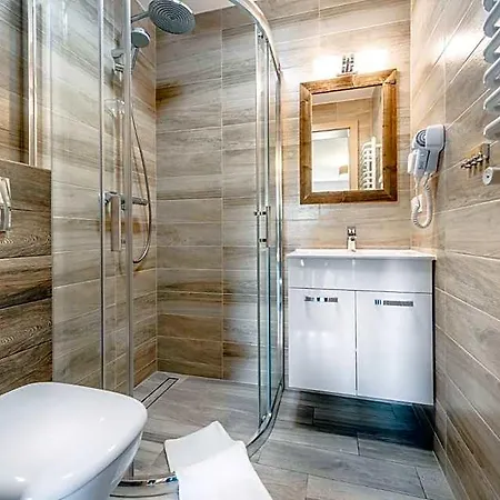 Dworek Nad Bialka Apartamenty-pokoje-bialka Tatrzanska-czarna Gora Szálloda *