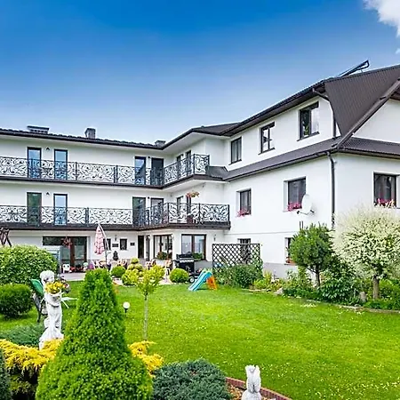Szálloda Dworek Nad Bialka Apartamenty-pokoje-bialka Tatrzanska-czarna Gora *