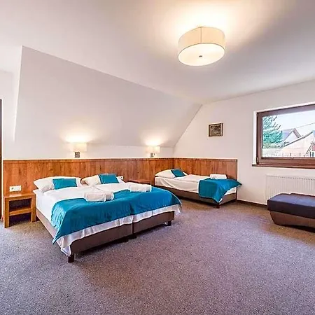 Dworek Nad Bialka Apartamenty-pokoje-bialka Tatrzanska-czarna Gora *