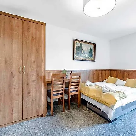 Dworek Nad Bialka Apartamenty-pokoje-bialka Tatrzanska-czarna Gora Szálloda *