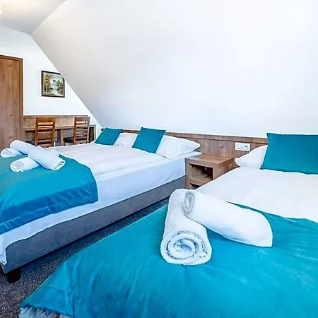 Dworek Nad Bialka Apartamenty-pokoje-bialka Tatrzanska-czarna Gora Szálloda