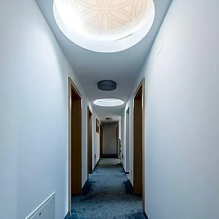 Szálloda Dworek Nad Bialka Apartamenty-pokoje-bialka Tatrzanska-czarna Gora *