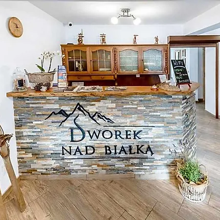 Szálloda Dworek Nad Bialka Apartamenty-pokoje-bialka Tatrzanska-czarna Gora *